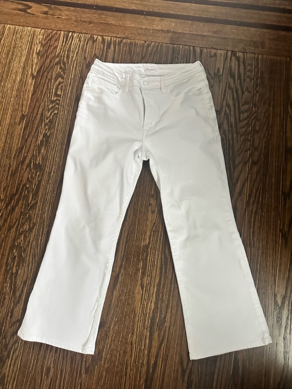 Good American White Mid-Rise Jeans - Picture 3 of 6